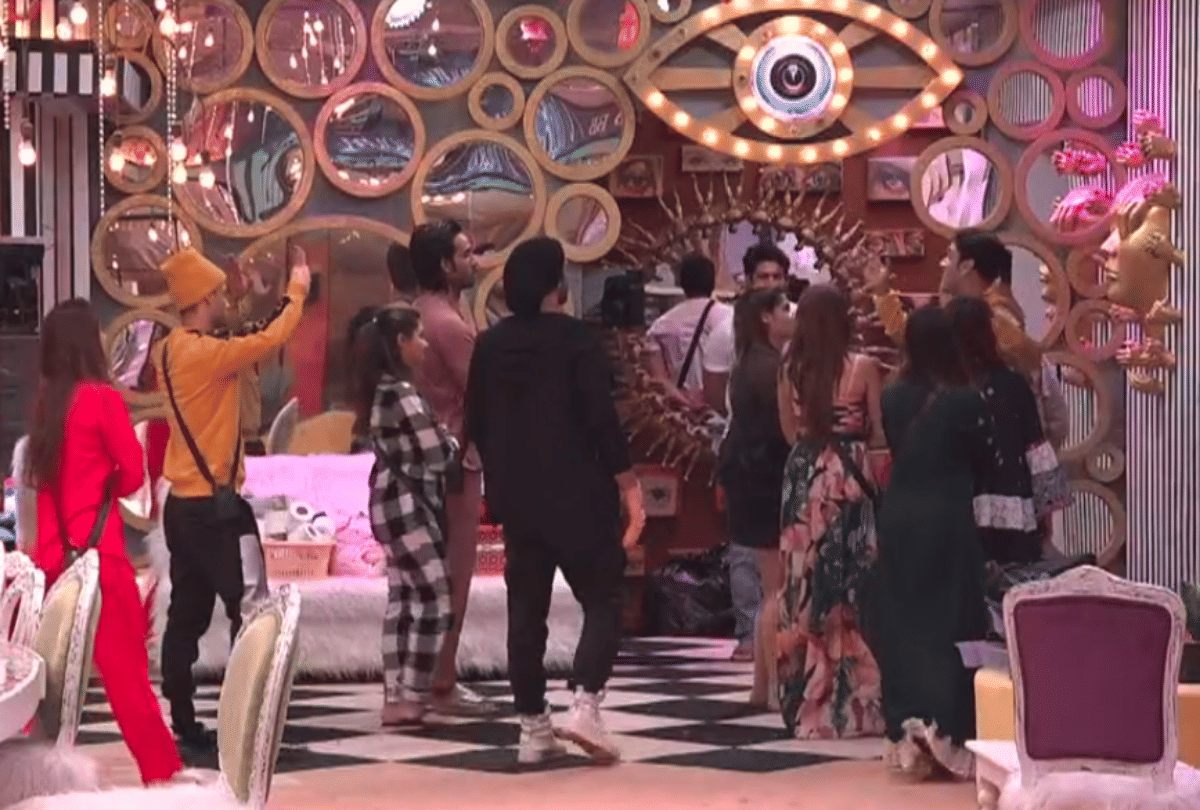 Bigg Boss 13 Koena Mitra Angry To Salman Khan For favoring siddharth shukla
