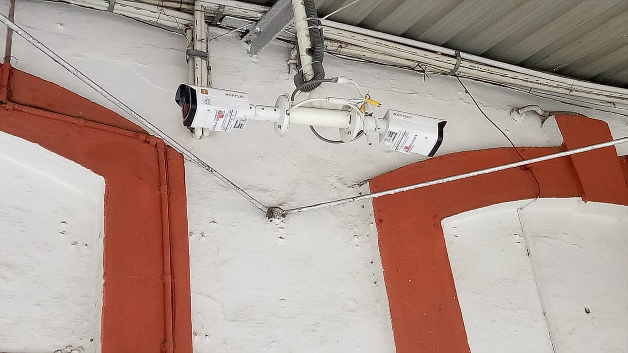 cameras at railway station
