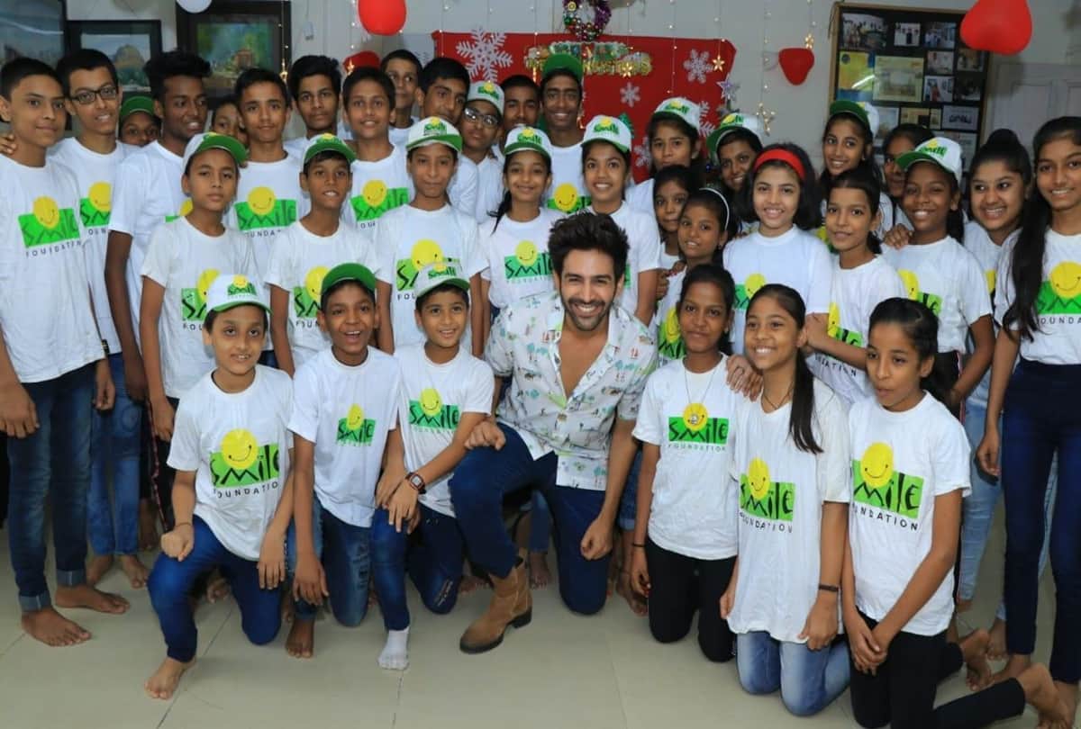 Bollywood actor Kartik Aaryan celebrated the occasion of Christmas with NGO children