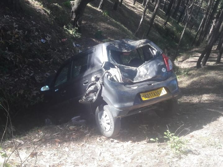 Alto engulfs the ditch, driver injured