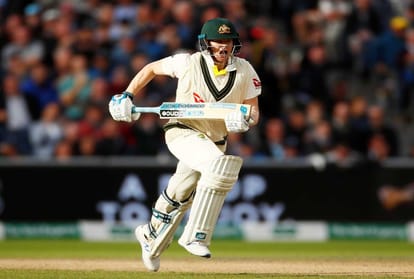 Steve Smith envolved little encouter with umpire Nigel Llong over dead ball rule, Warne puts flame