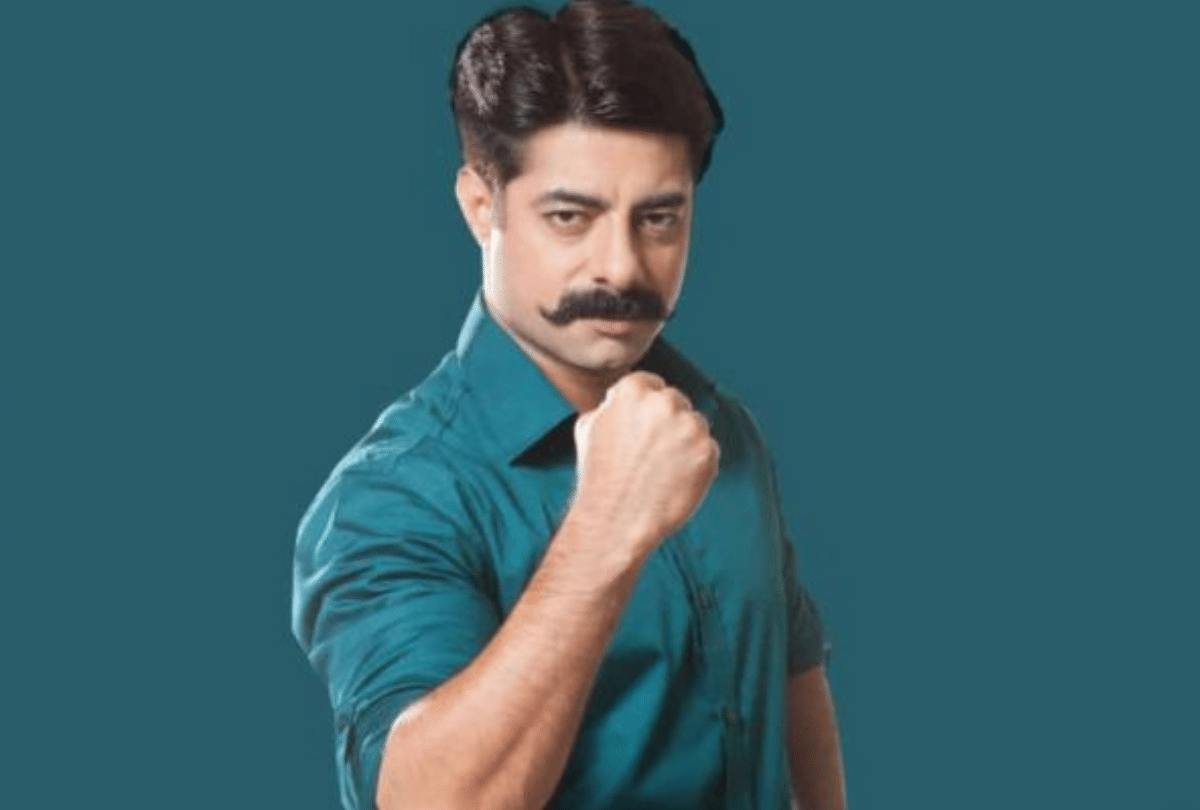 Sushant Singh Shayari Tweet is viral on Delhi riots