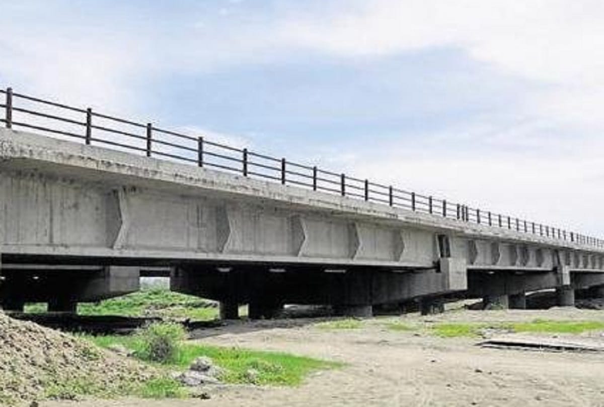 Hindon canal bridge will be eight lane from new year