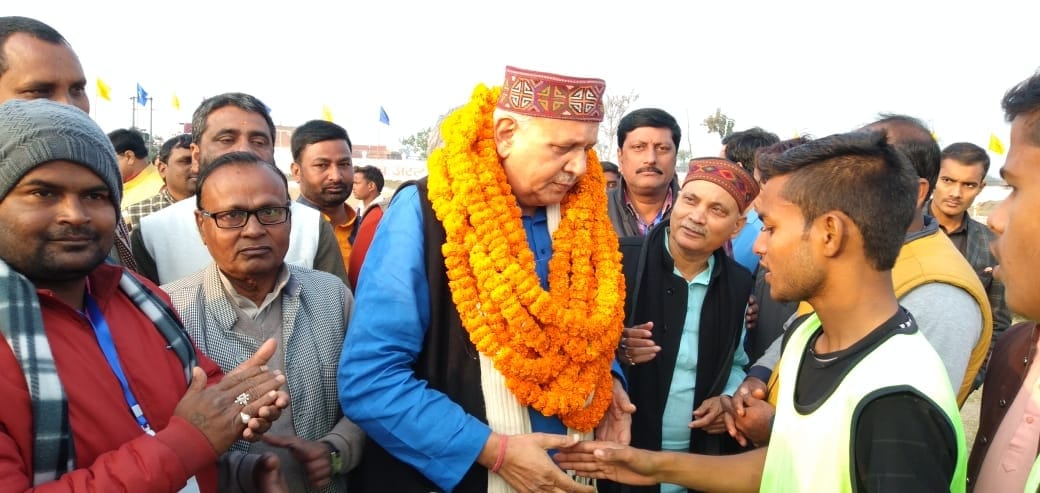 jhansi and lucknow in final