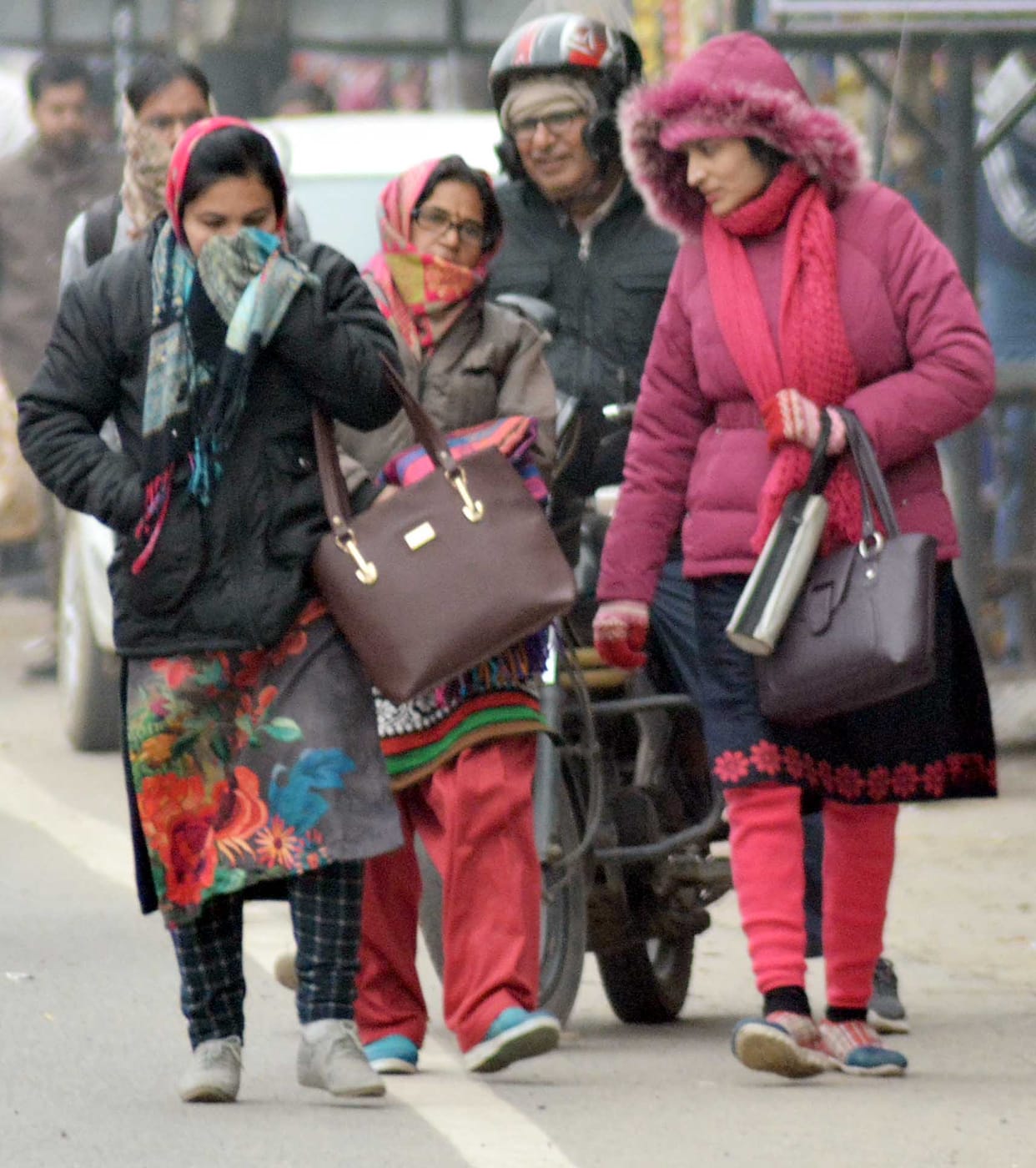 Muzaffarnagar's minimum temperature is 5.5 degrees