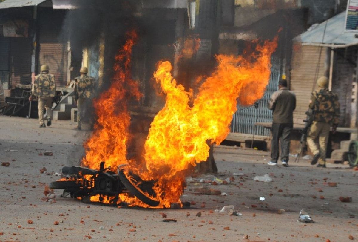 another young man death in firozabad violence over caa
