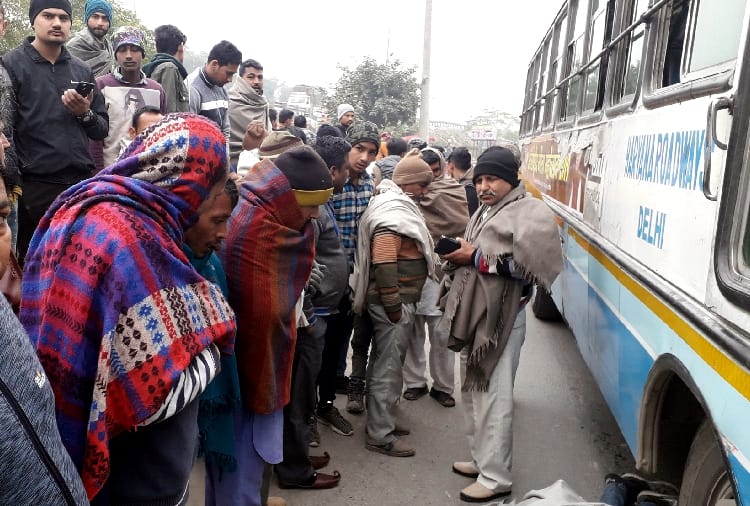 Vehicles clashed on national highway, one died, more than 12 injured