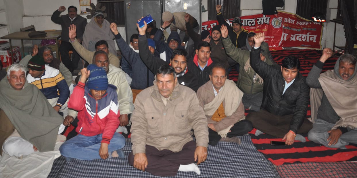 The indefinite strike of the accountants continues