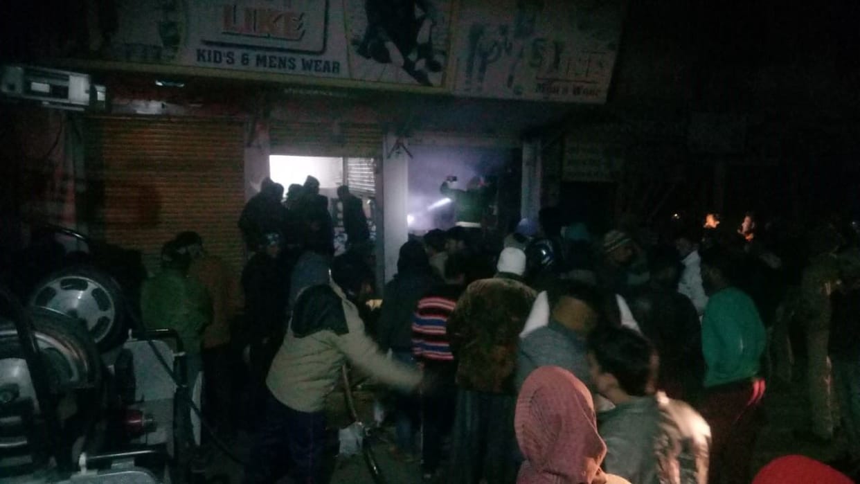 fire in cloath shop