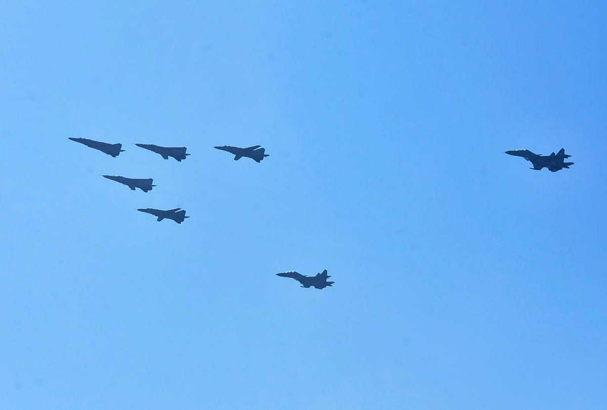 MIG 27