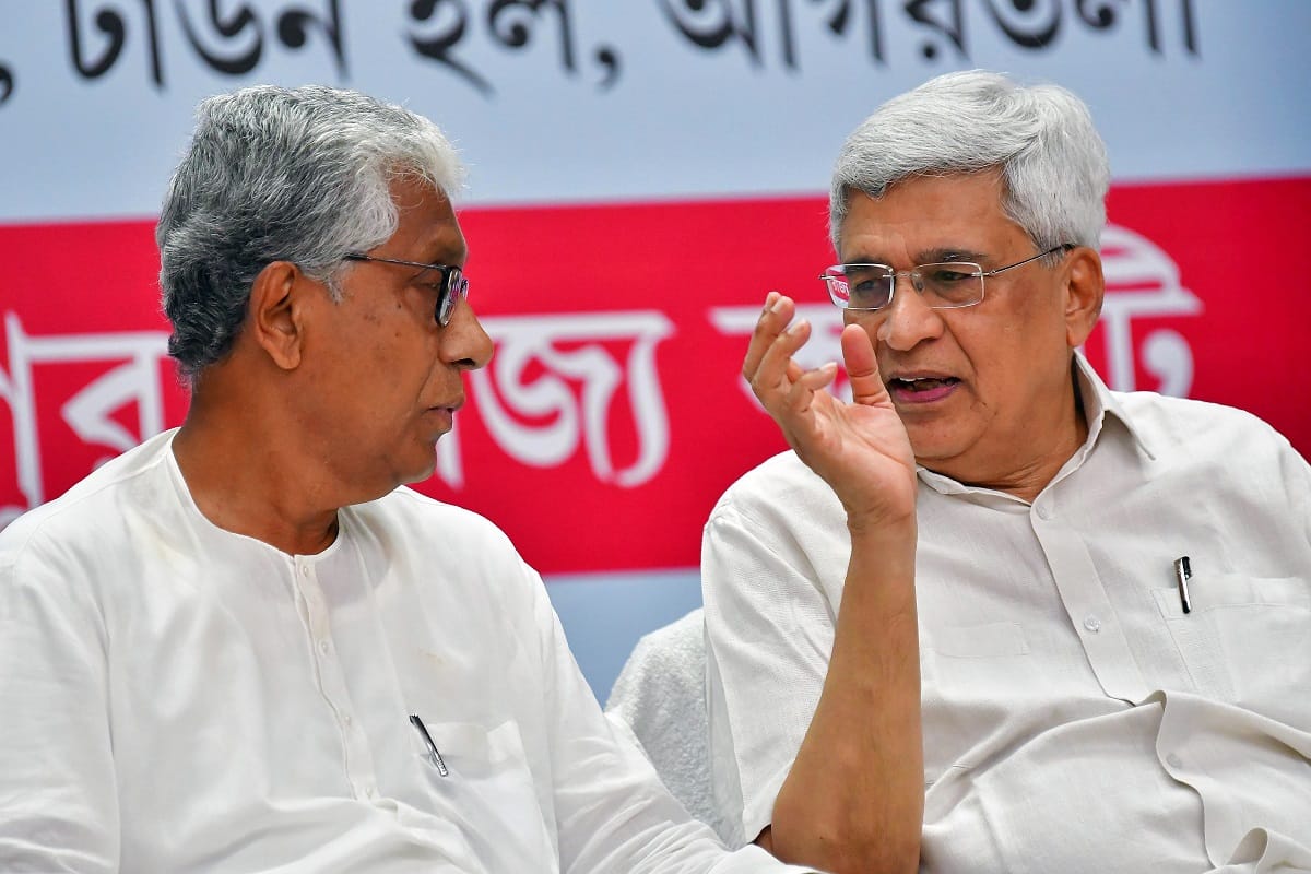 CPI M leader Prakash Karat says If 10 more state governments oppose NPR, it will be buried