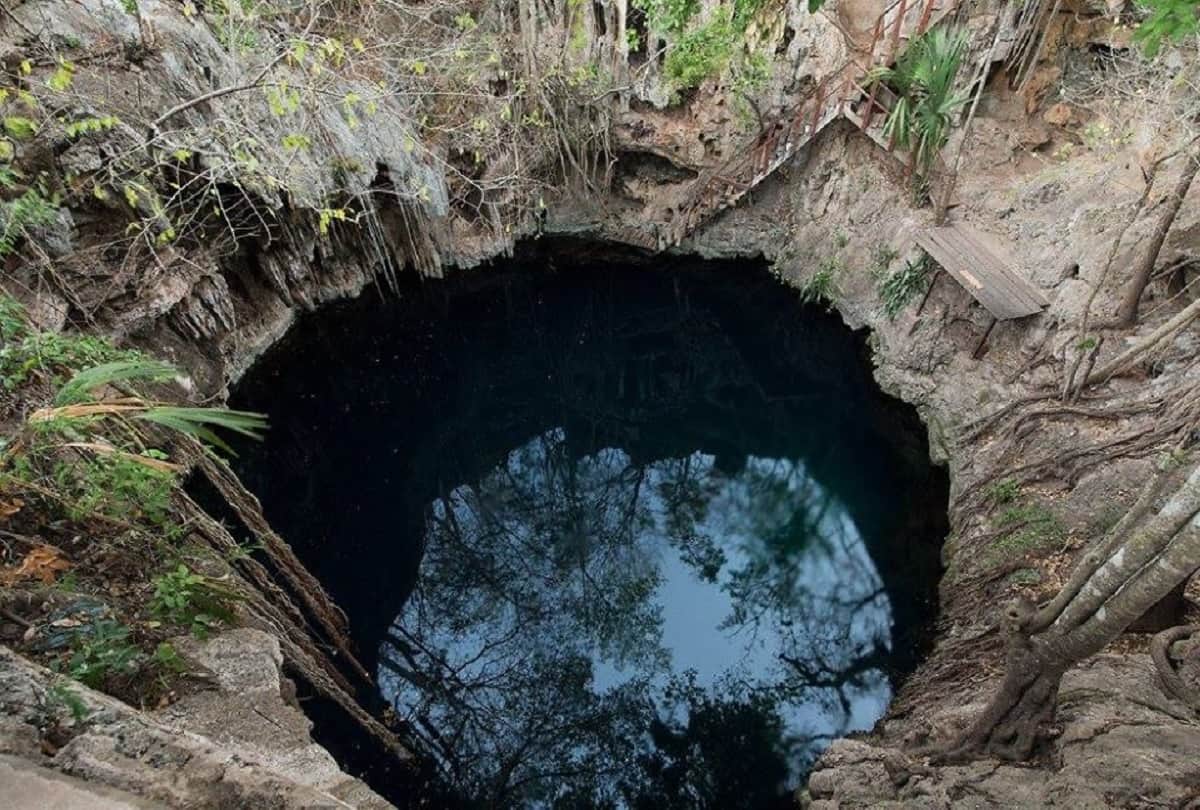 Yucatan Peninsula is Such a place Where doom came from on earth