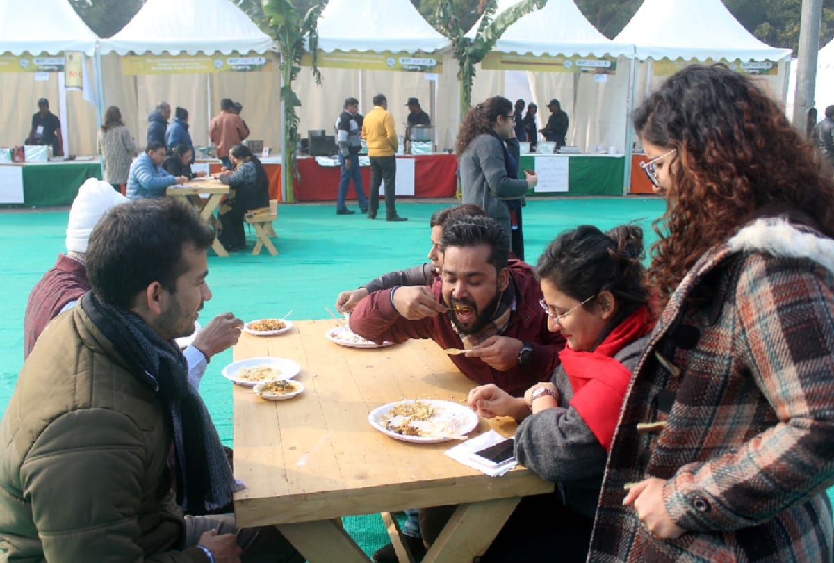 Taste the street food of 26 states in Delhi