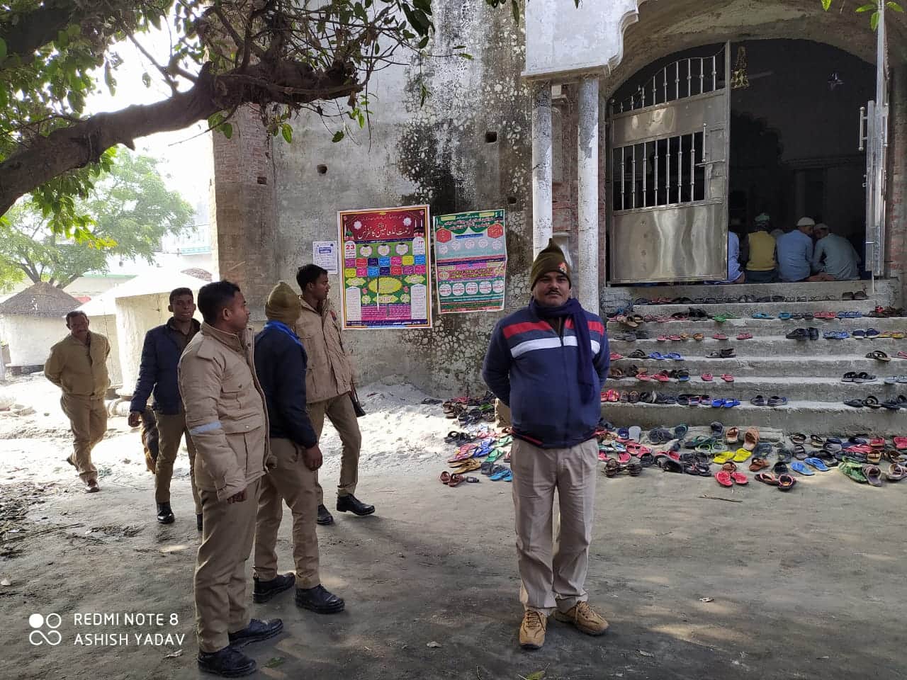 Juma namaz peacefull after CAA protest violence in Gorakhpur