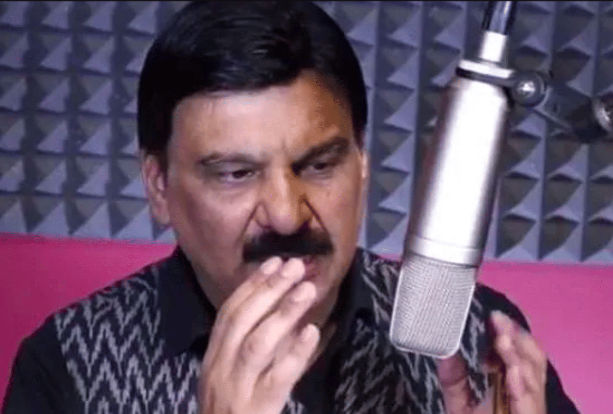 shammi narang and rini simon khanna voice use in metro train