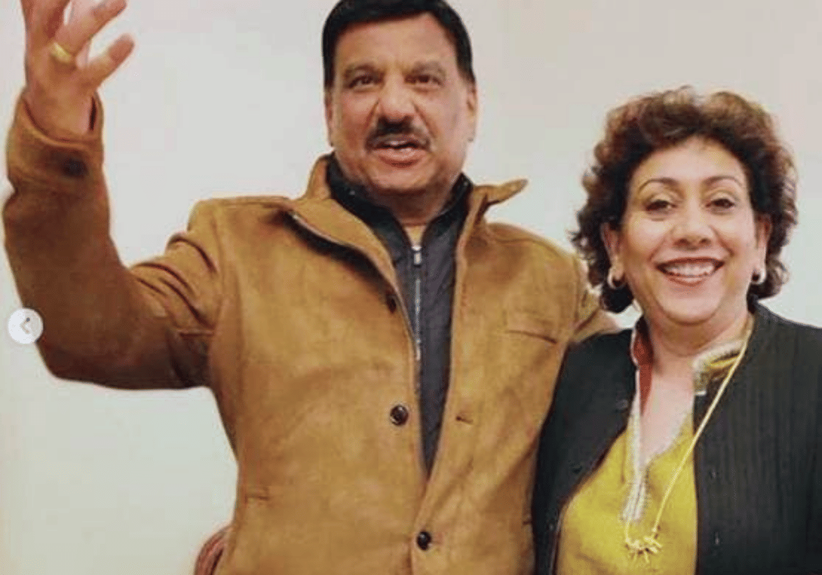 shammi narang and rini simon khanna voice use in metro train