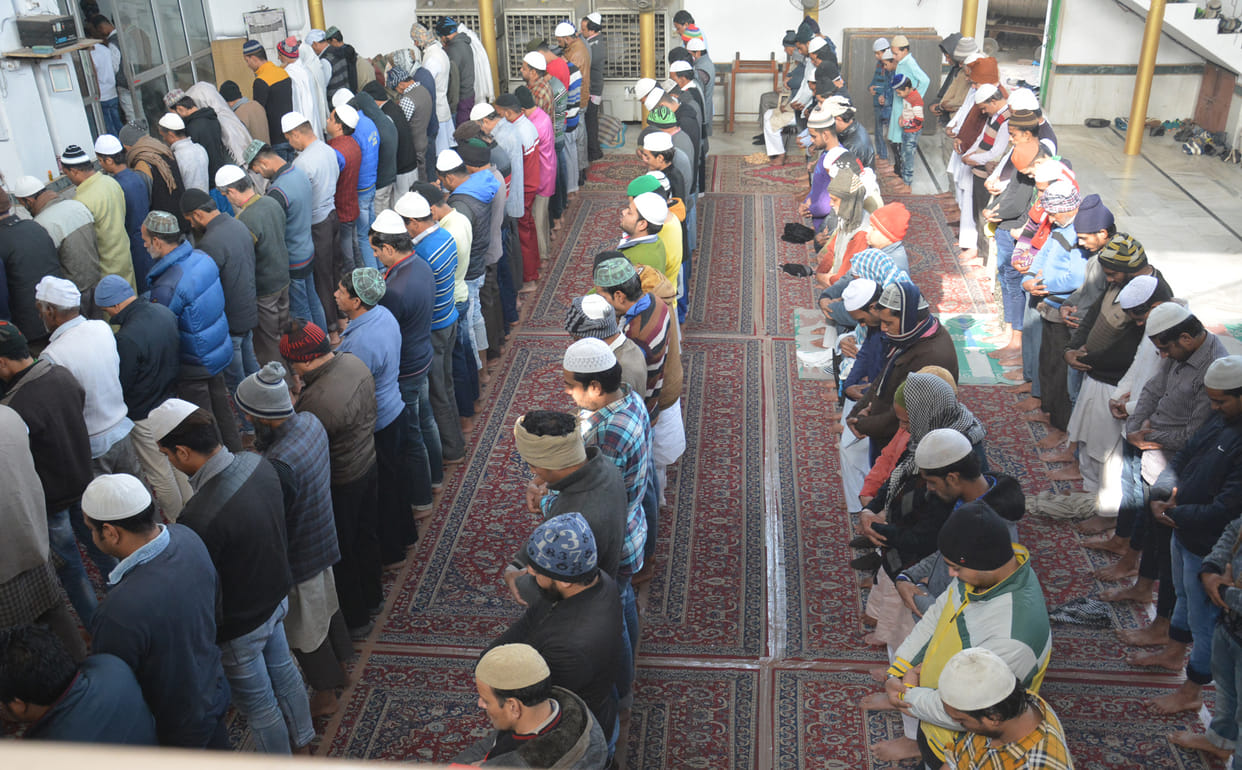 CAA: Feminine prayers performed
