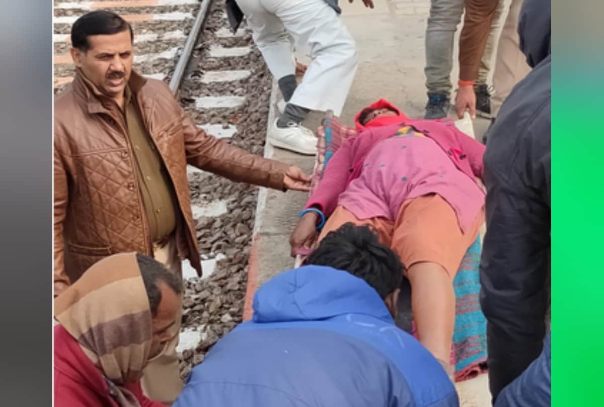 Passenger gives birth to Baby on Railway Platform in Basti