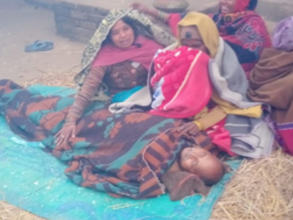 man died due to heavy cold in gorakhpur