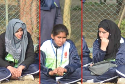 कश्मीरी छात्राएं