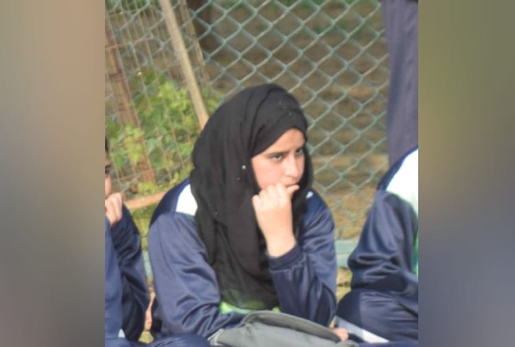 Kashmiri girl students said Now a new dawn in the valley