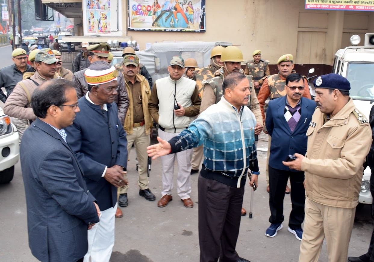 police force posted in jhansi every place