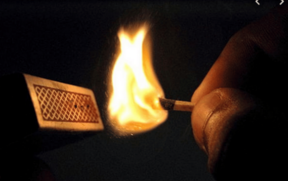 Woman reached DM office Ballia to commit self immolation with two daughters with petrol