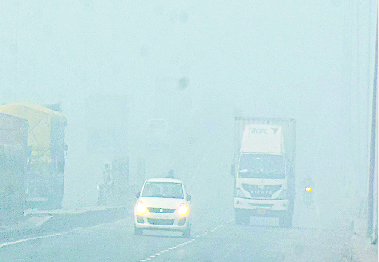 fog increases pollution, Kanpur city's AQI 500