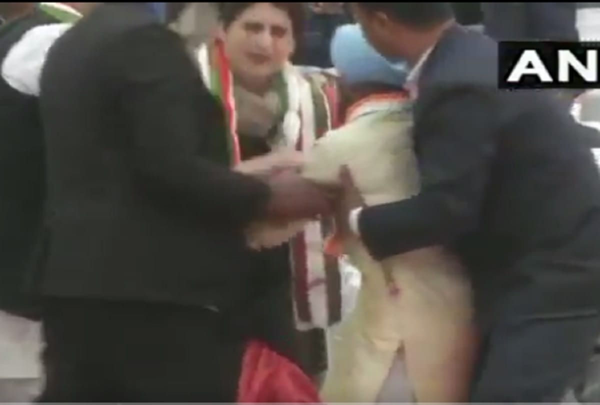 Man breaches security of Priyanka Gandhi Vadra at a party event in Lucknow