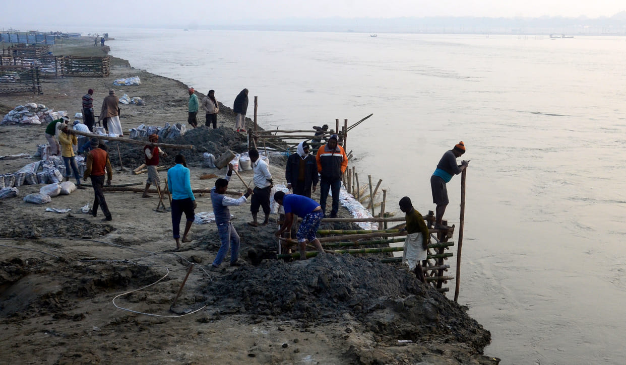 Ganges one and a half meters above Magh Mela level, work interrupted