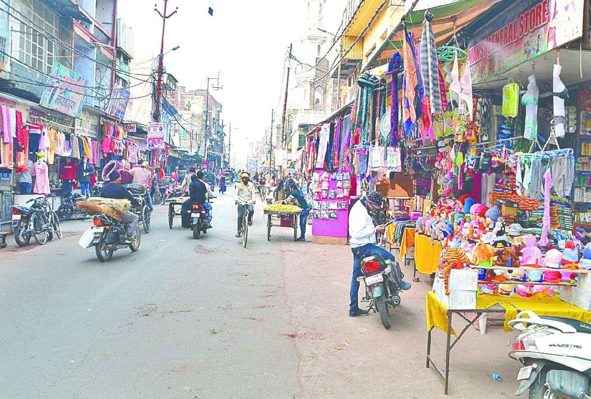 bangles markets open in firozabad after caa protests
