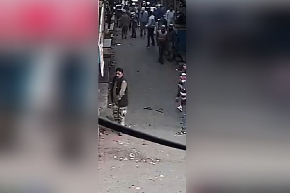 CAA Protest, Police have identified the accused through CCTV camera in Meerut