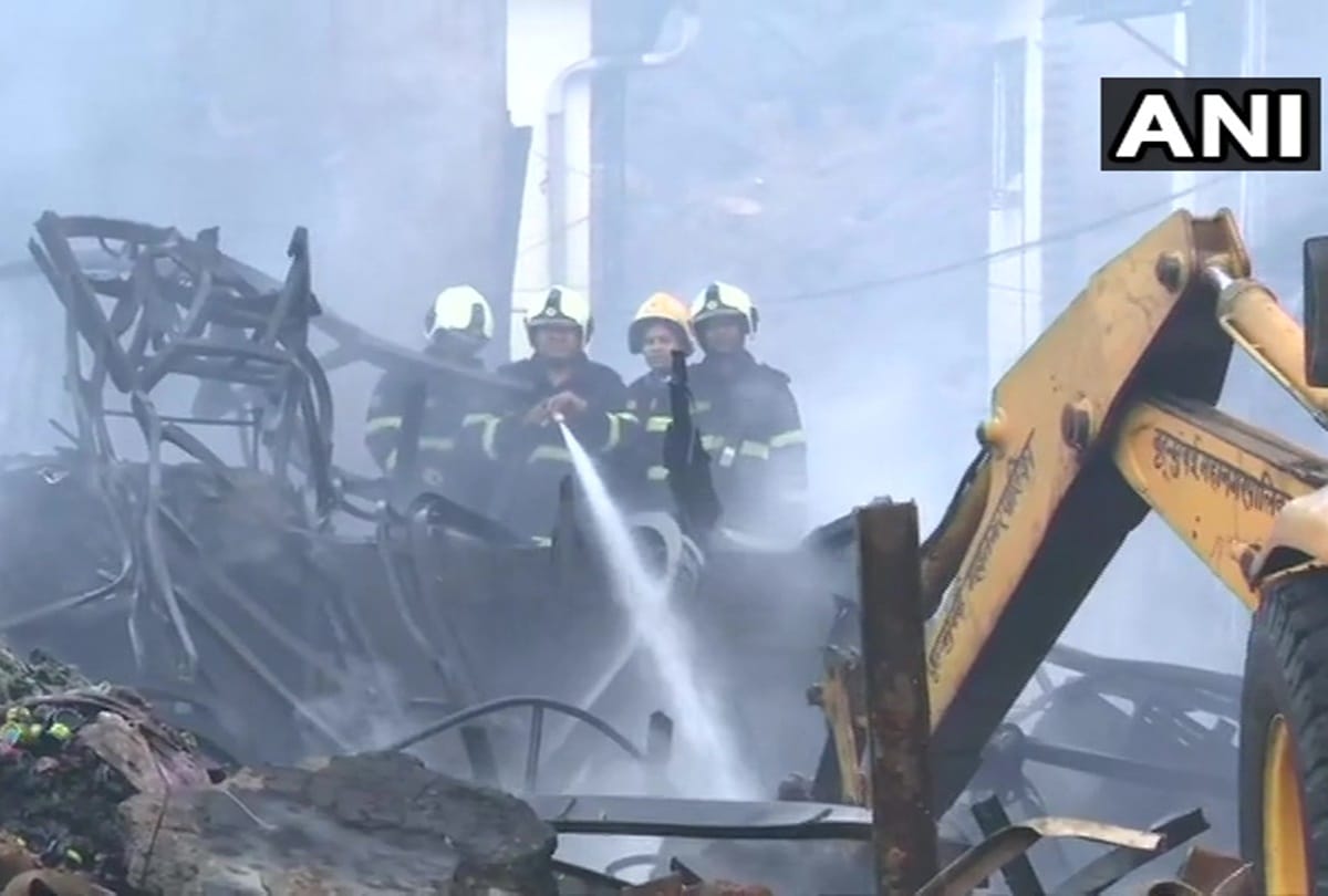 Mumbai L fire in a factory in Ghatkopar