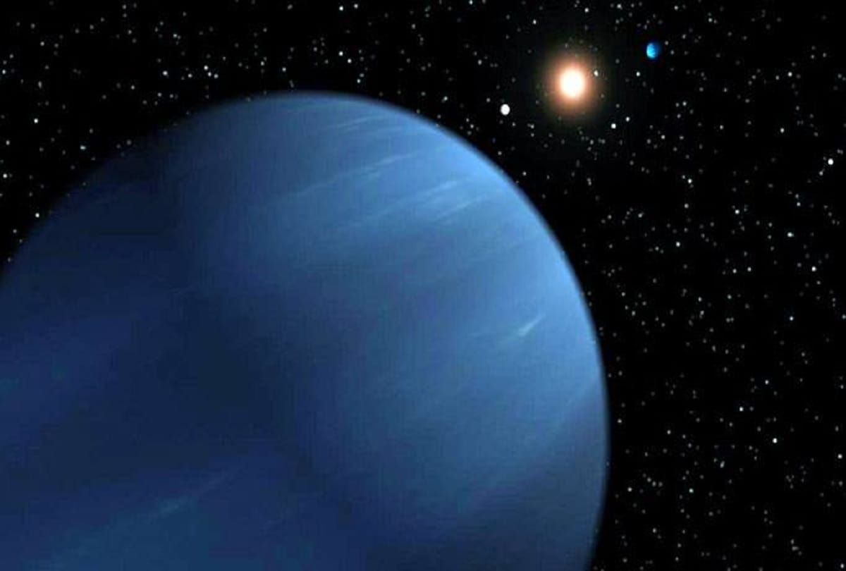 dangerous planet far away from the earth Neptune where diamonds rain