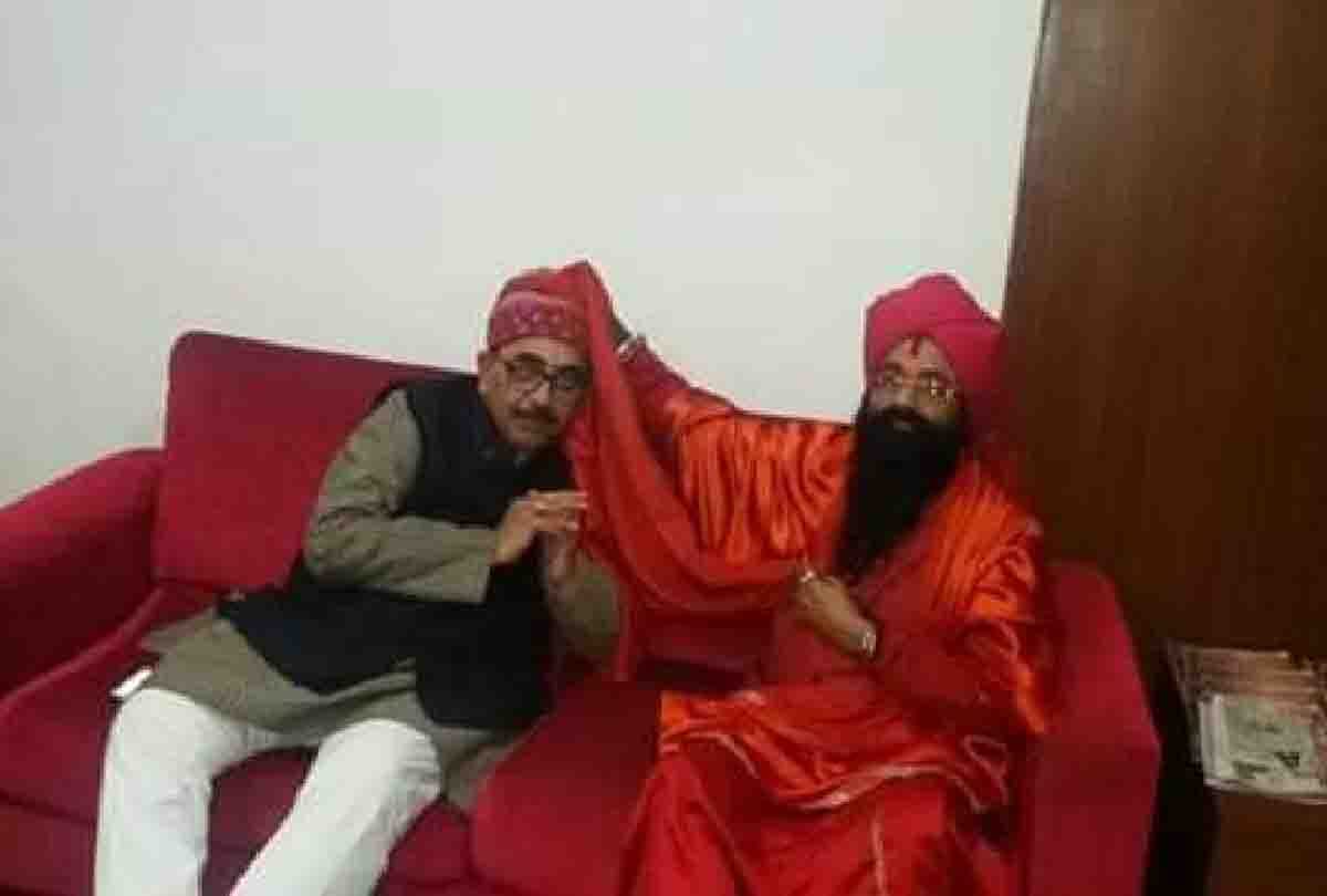 Baba, close to BJP whose coin used to run from Delhi to Lucknow
