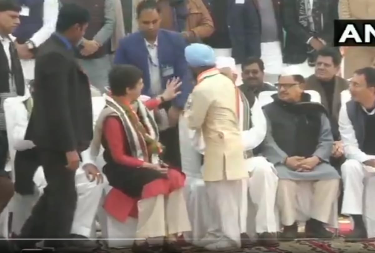 Man breaches security of Priyanka Gandhi Vadra at a party event in Lucknow
