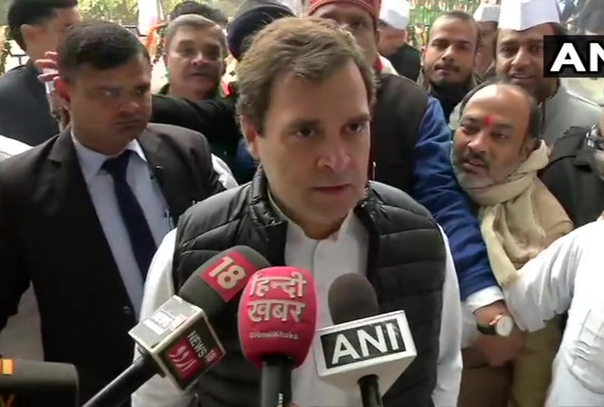 Ranchi Court has issued summon against Congress Rahul Gandhi over his statement 'Modi chor Hai'