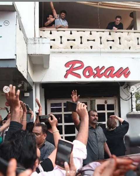 salman khan cries when he greets his fans on birthday