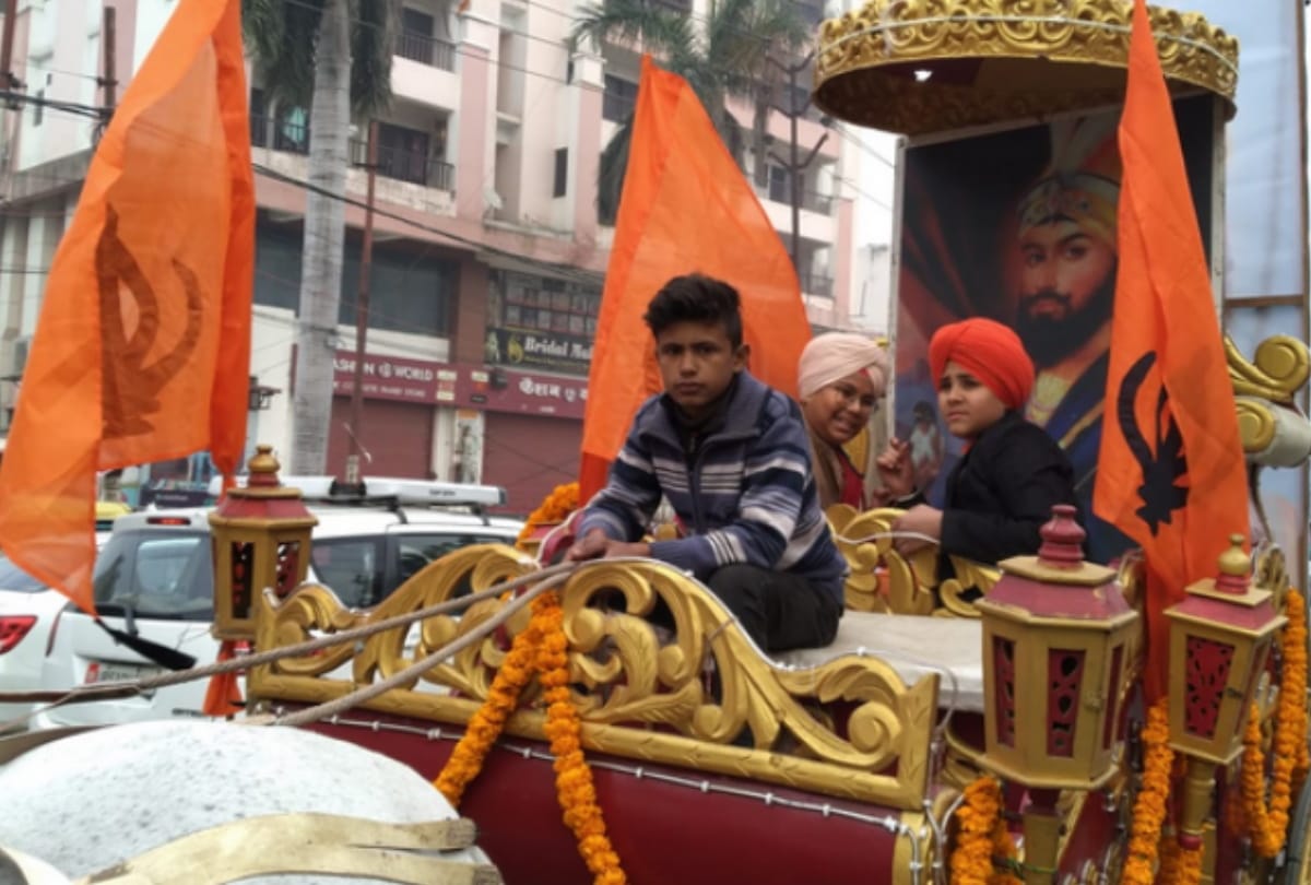 sikh community organised yatra starts in gorakhpur