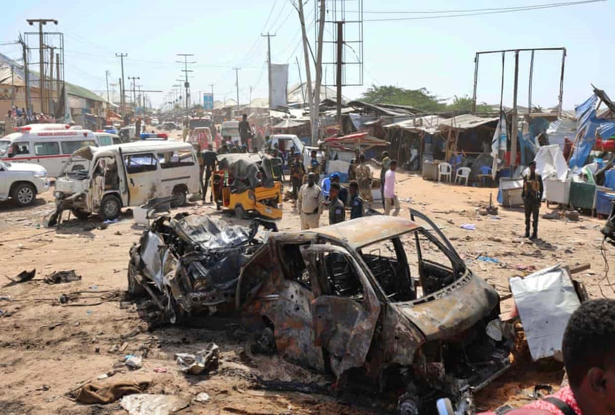Truck bomb has exploded at a busy security checkpoint in Somalia capital Mogadishu