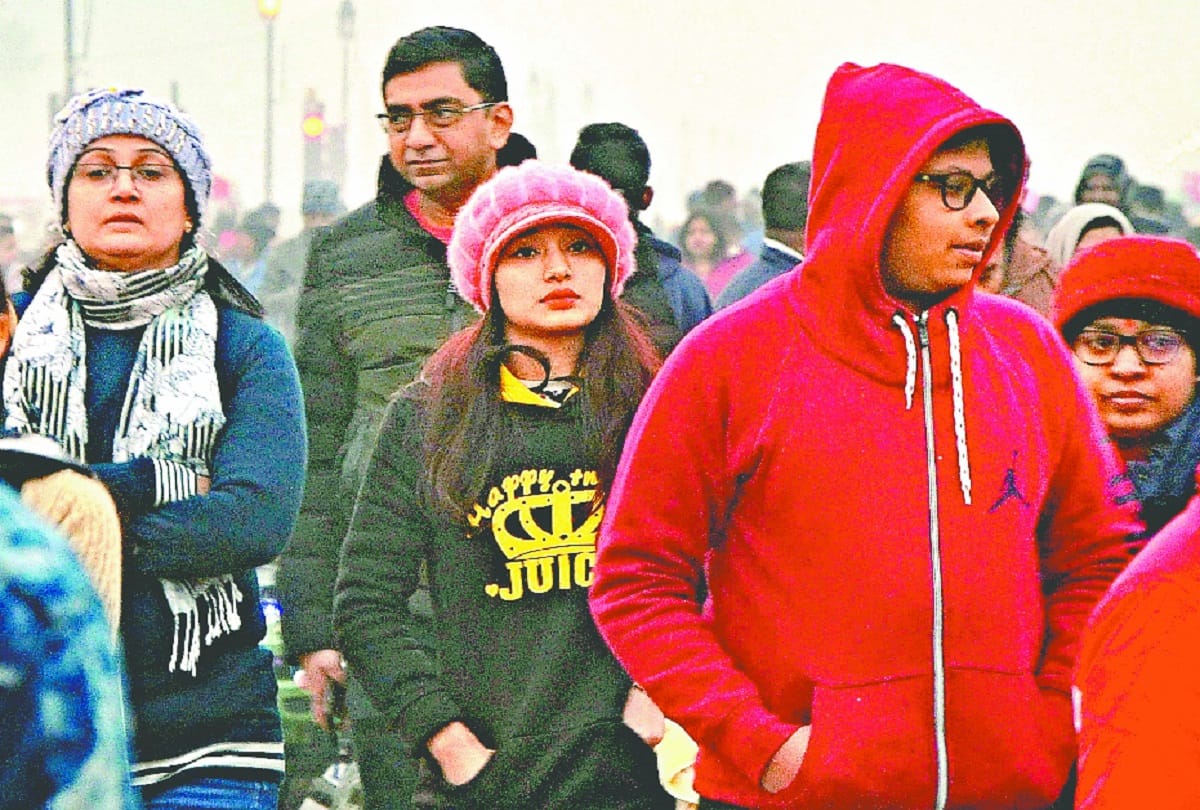 weather forecast today update Snowfall begins on the mountains Chills increased in the morning and evening in Delhi, NCR weather will take a turn from December 10