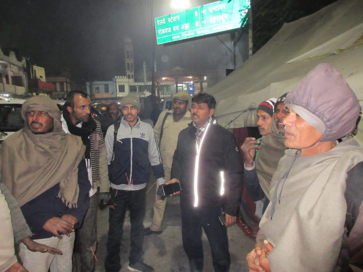DM inspected night shelters at night