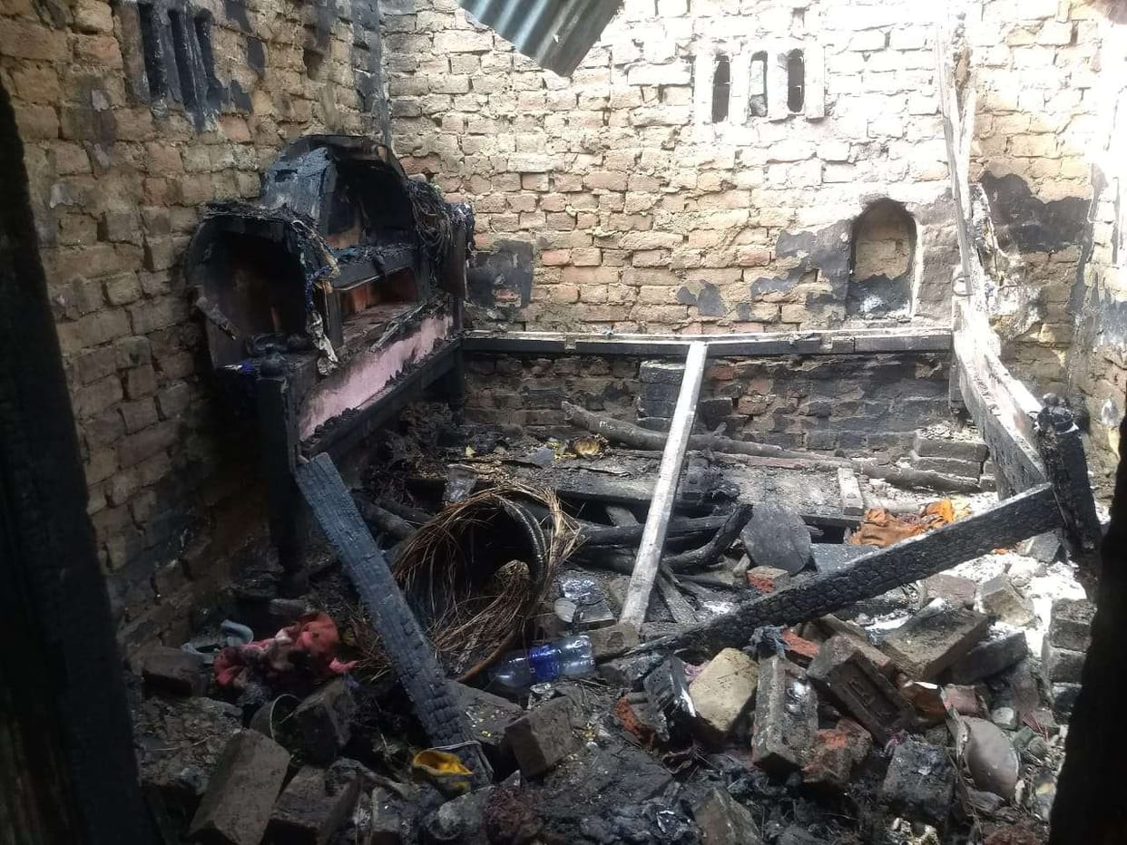 Cylinder explosion causes scorching women, burns of two houses