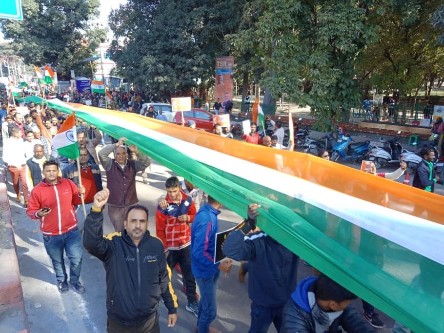 Huge Crowd in Bjp CAA Support Rally in dehradun  see visuals