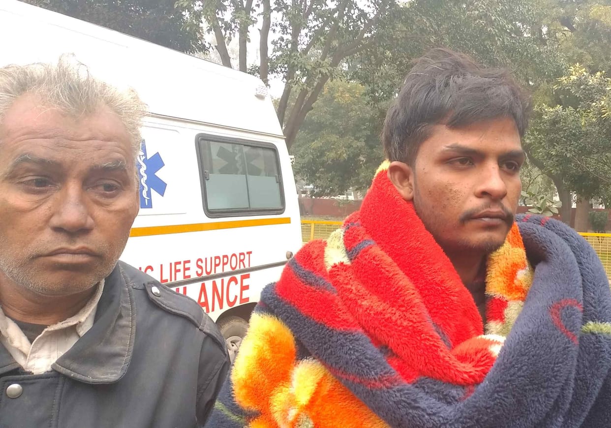 no one came forwrd to assist the injurd, who was seeking help from the poeple to reach the hospital