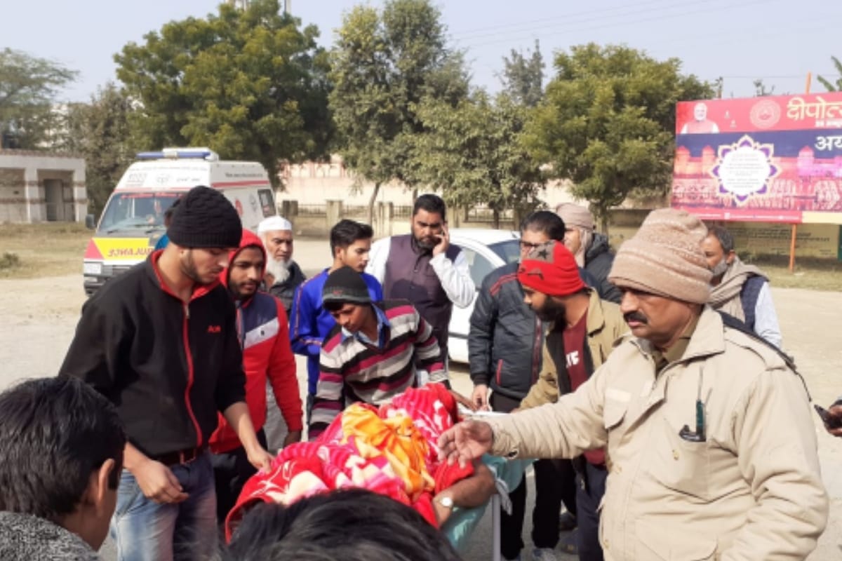 man jumped into yamuna river from the bridge while he was going to delhi from Muzaffarnagar