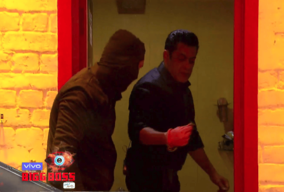 Bigg boss 13 weekend ka vaar salman khan clean toilet and kitchen