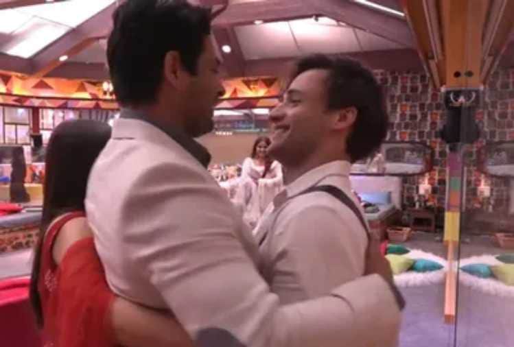 bigg boss 13 sidharth shukla mom said he should not to say anything about asim family