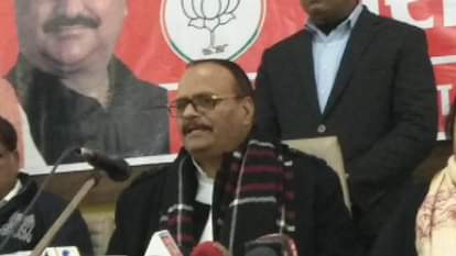 कानून मंत्री बृजेश पाठक