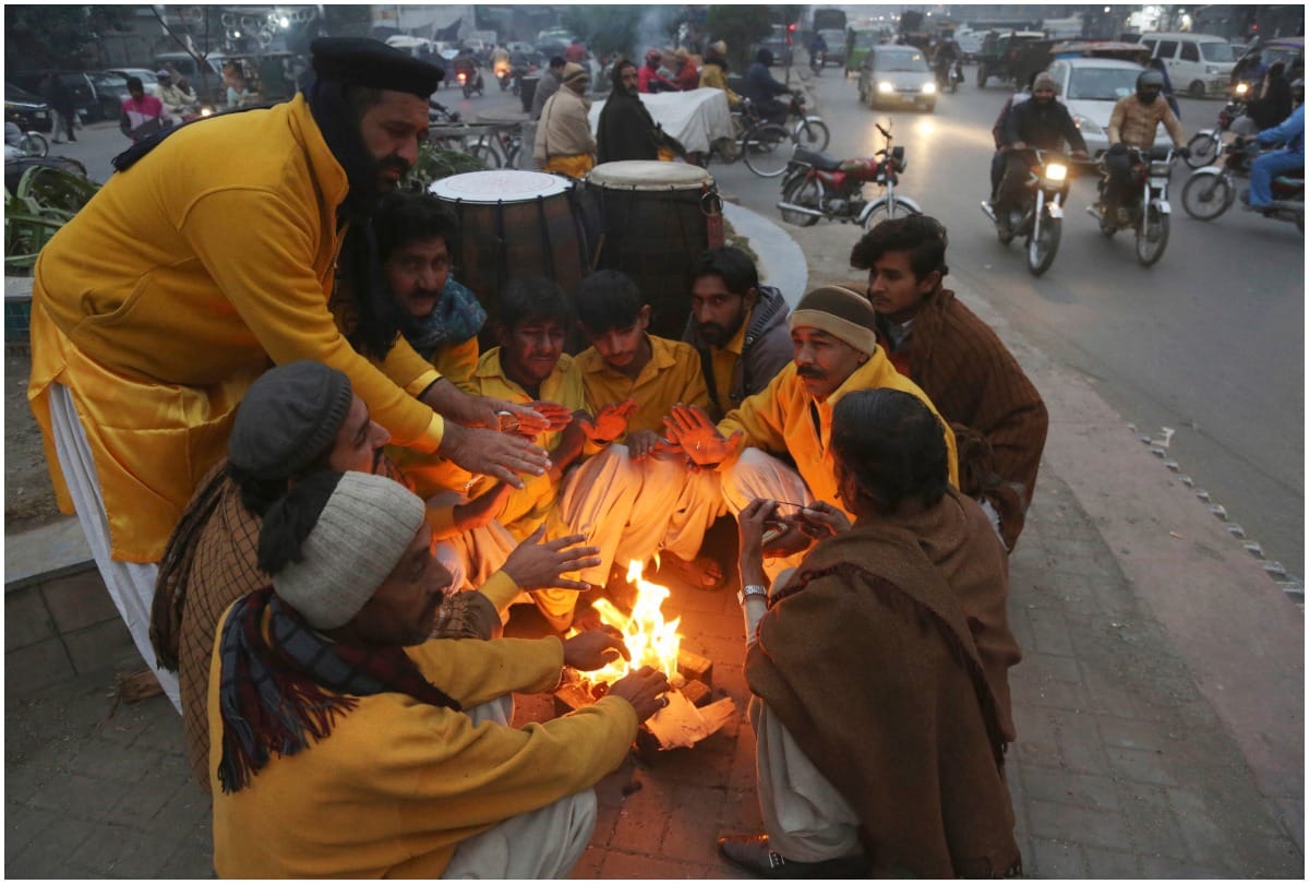The mercury dropped to 1.5 degrees in Delhi, below 2 in many cities of North India